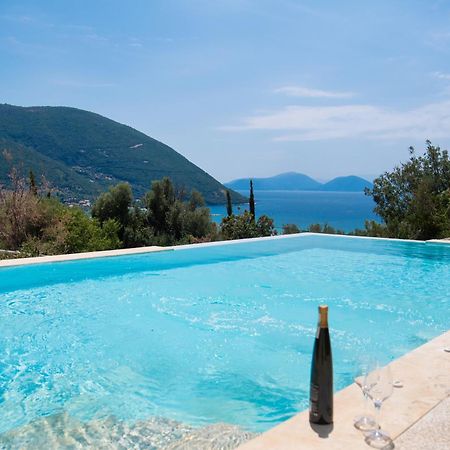 Calionas Suites Василики Экстерьер фото